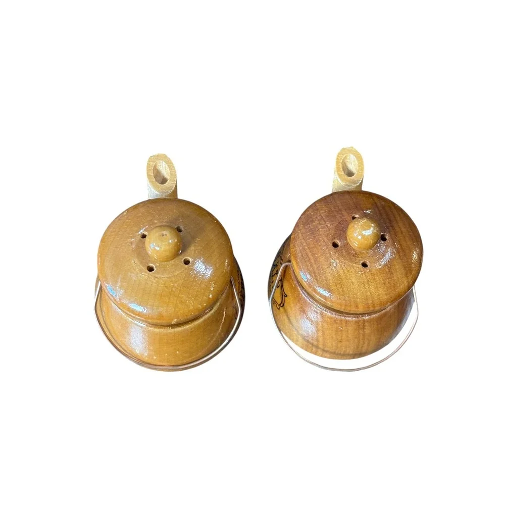 Vintage Wooden Tea Kettle Salt and Pepper Shakers Set Rustic Farmhouse‎ Decor